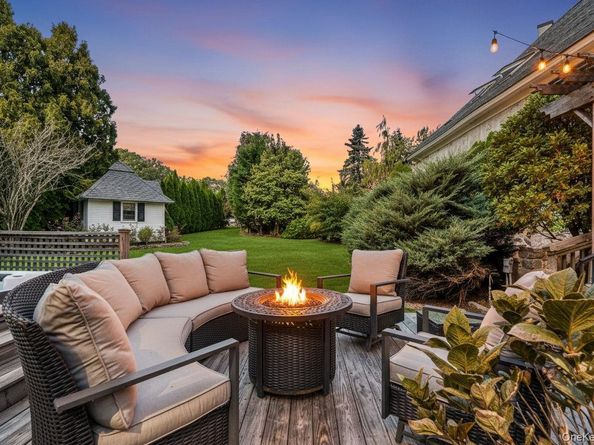 50 O'Connell Court, Great River NY 11739