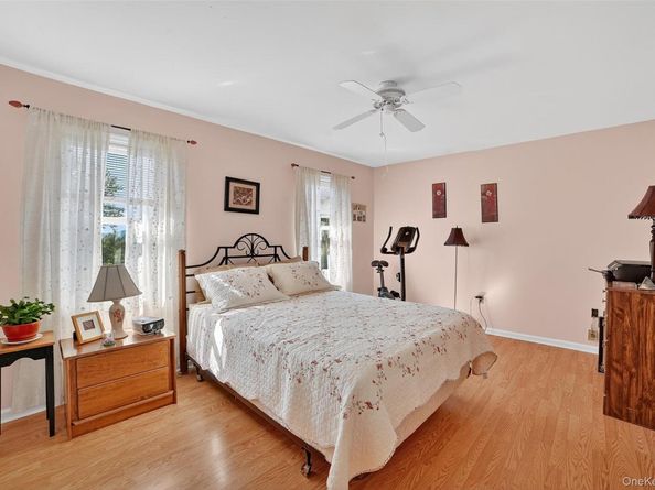 204 Mallard Way, Peekskill NY 10566