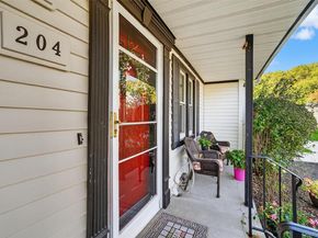 204 Mallard Way, Peekskill NY 10566