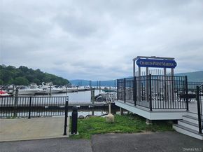 204 Mallard Way, Peekskill NY 10566