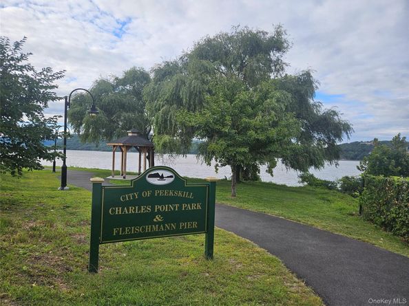 204 Mallard Way, Peekskill NY 10566
