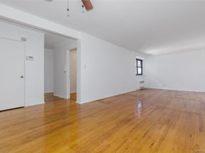 87-15 204th Street B57, Hollis NY 11423