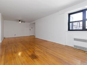 87-15 204th Street B57, Hollis NY 11423