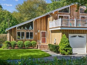 15 Windwood Court, Westhampton NY 11977