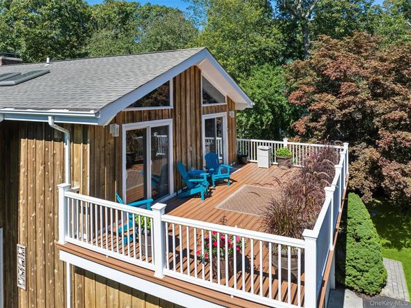15 Windwood Court, Westhampton NY 11977