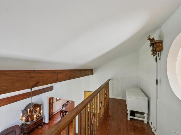 15 Windwood Court, Westhampton NY 11977