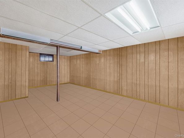 360 Arcadia Drive, West Islip NY 11795