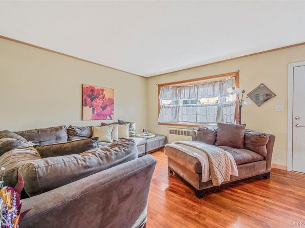 360 Arcadia Drive, West Islip NY 11795