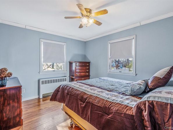 360 Arcadia Drive, West Islip NY 11795