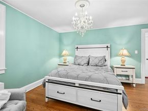 57 Hollywood Court, Rockville Centre NY 11570
