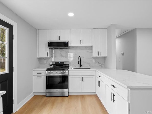 635 Provost Avenue, Bellport NY 11713