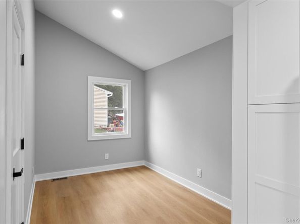 635 Provost Avenue, Bellport NY 11713