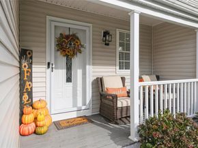 92 McKinney Street, Central Islip NY 11722