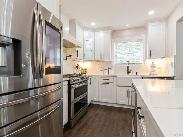 92 McKinney Street, Central Islip NY 11722