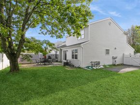 92 McKinney Street, Central Islip NY 11722