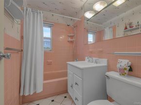 25 Campbell Street, New Hyde Park NY 11040