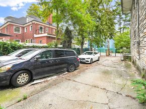 81-26 Austin Street, Kew Gardens NY 11415