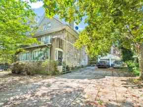 81-26 Austin Street, Kew Gardens NY 11415