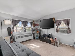 109 Periwinkle Road, Levittown NY 11756