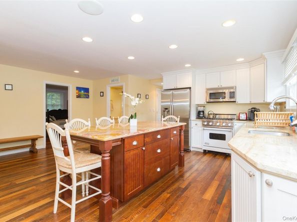 748 Ocean Breeze, Ocean Beach NY 11770