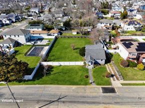 27 E Lincoln Avenue, Massapequa NY 11758