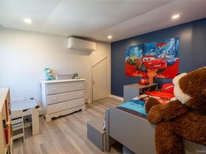 27 E Lincoln Avenue, Massapequa NY 11758
