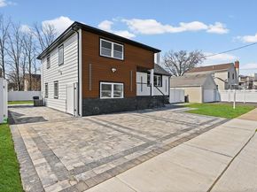 2292 Vassar Place, Merrick NY 11566
