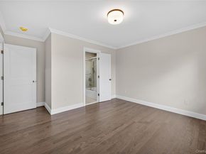 208 Cow Neck Road, Port Washington NY 11050