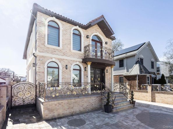 69-42 180th Street, Fresh Meadows NY 11365