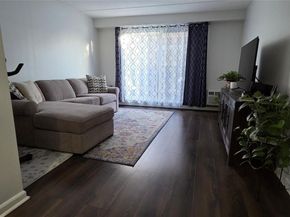 397 N Broadway 1M, Yonkers NY 10701