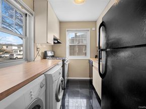 253-12 60th Avenue Lower, Little Neck NY 11362