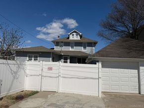 7 Meyer Avenue, Lawrence NY 11559