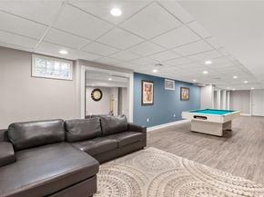 1 Laurel Lane, Holtsville NY 11742