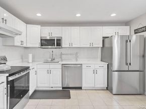 1033 Rosedale Road, North Woodmere NY 11581