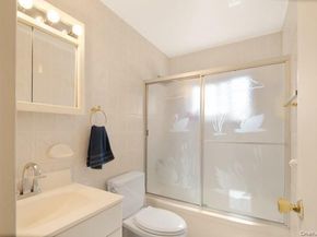 1033 Rosedale Road, North Woodmere NY 11581