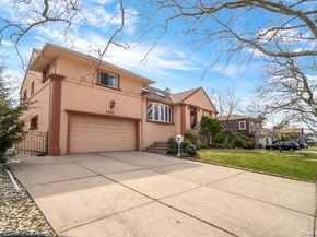 1033 Rosedale Road, North Woodmere NY 11581