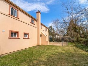 1033 Rosedale Road, North Woodmere NY 11581