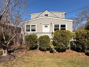 225 Fir Grove Road, Ronkonkoma NY 11779