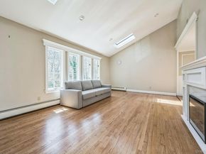 3 Glen Way, Cold Spring Harbor NY 11724