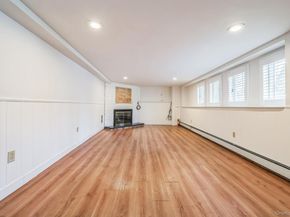 3 Glen Way, Cold Spring Harbor NY 11724