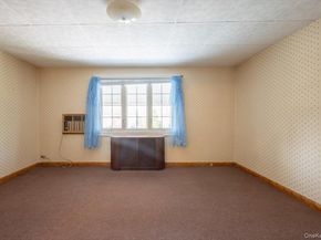 61-41 77 Place, Middle Village NY 11379