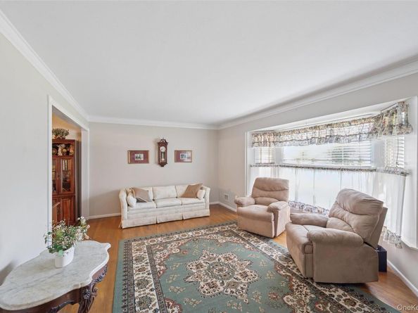 14 Radburn Drive, Commack NY 11725