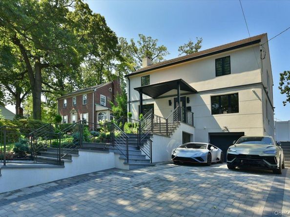 8714 Santiago Street, Holliswood NY 11423