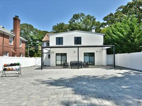 8714 Santiago Street, Holliswood NY 11423