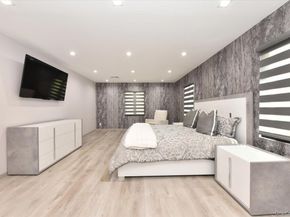 8714 Santiago Street, Holliswood NY 11423
