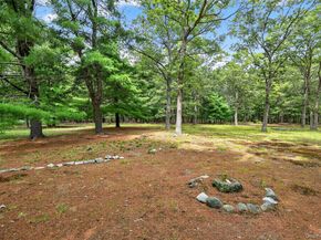 49 Country Road, Medford NY 11763