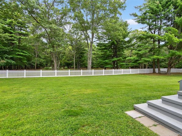 49 Country Road, Medford NY 11763