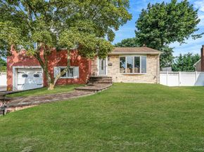 86 Silber Avenue, Bethpage NY 11714
