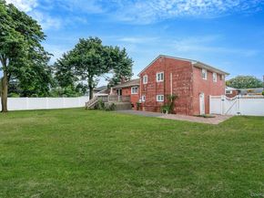 86 Silber Avenue, Bethpage NY 11714
