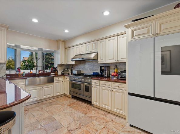4 Marisa Court 4A, Bronx NY 10465